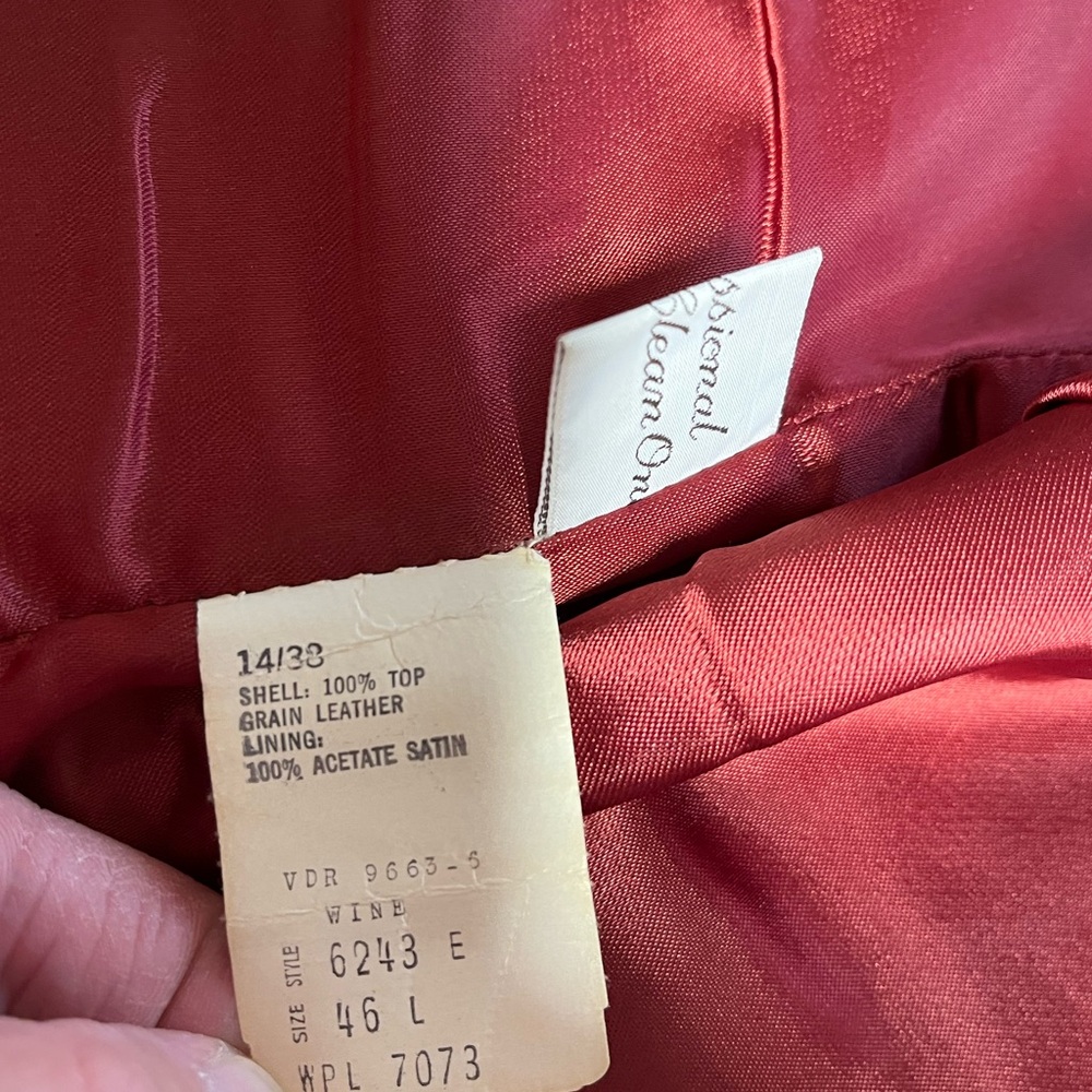 Vintage Men's Leather Vest (Wine) JcPenney 46 TALL - Picture 8 of 15